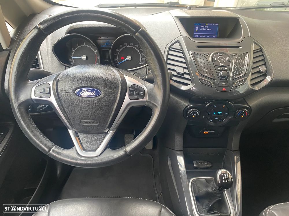 Ford EcoSport 1.0 EcoBoost Titanium - 35