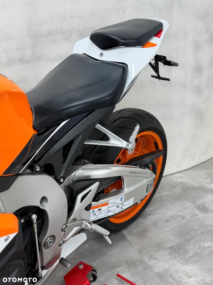 Honda CBR - 12