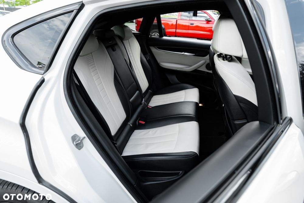 BMW X6 - 23