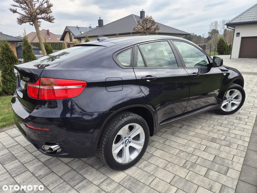 BMW X6 xDrive30d - 16