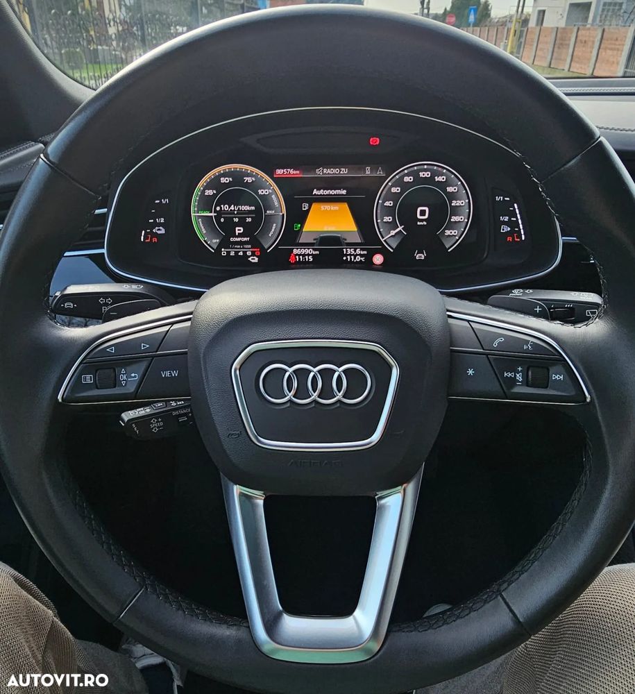 Audi Q8 55 TFSIe quattro tiptronic - 11