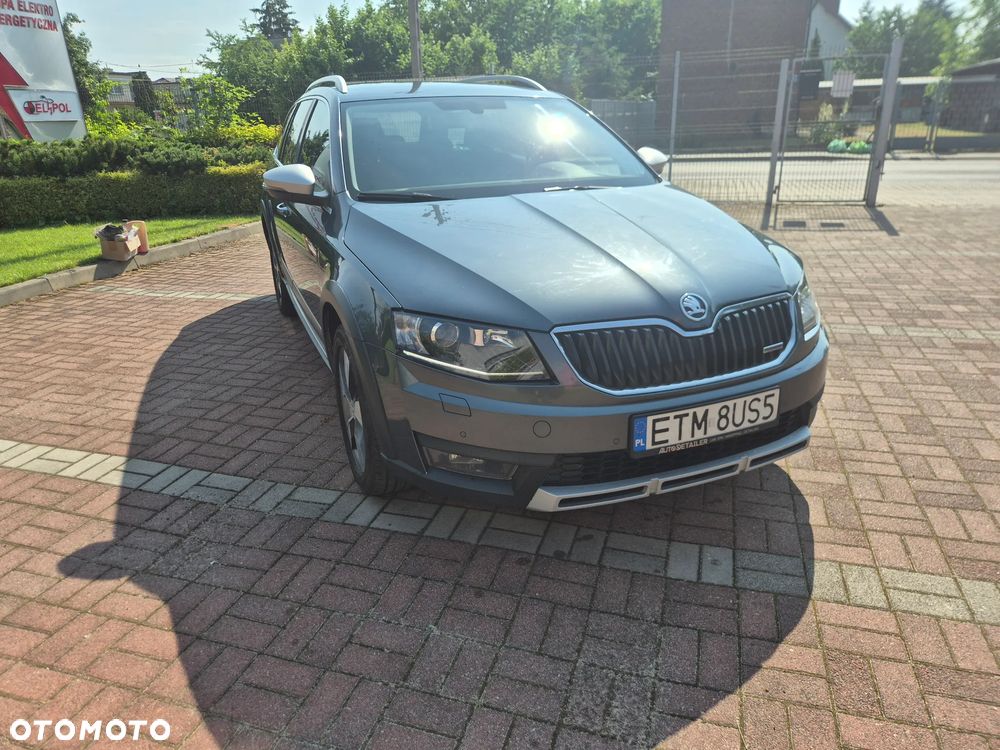 Skoda Octavia Scout 2.0 TDI 4x4 DSG - 1