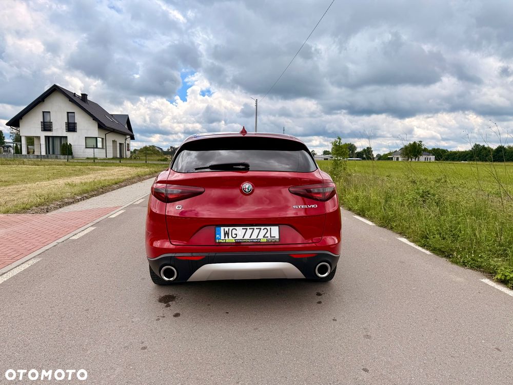 Alfa Romeo Stelvio 2.2 JTDM Q4 - 6