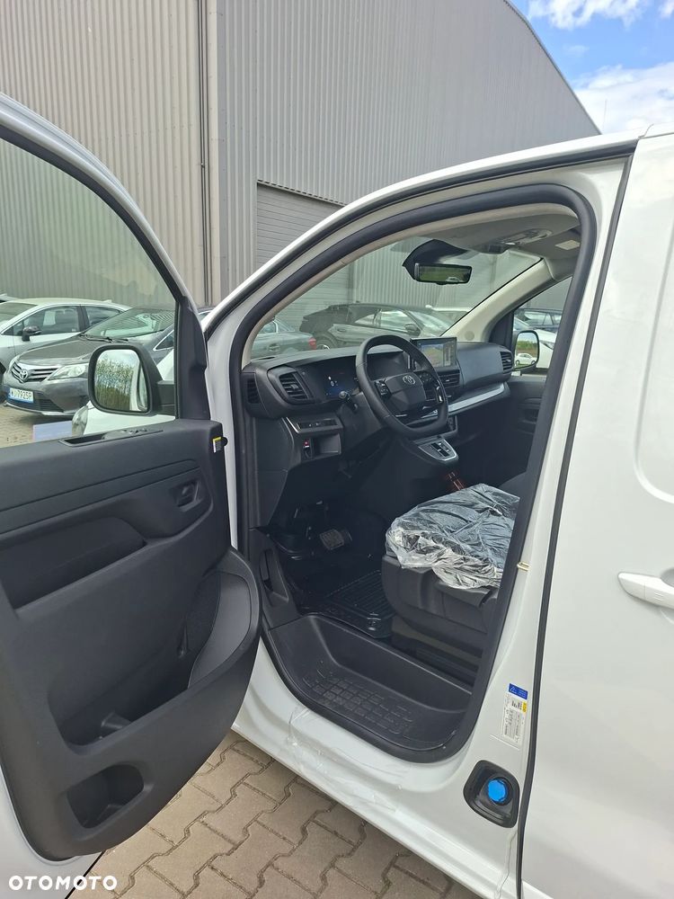 Toyota Proace - 17