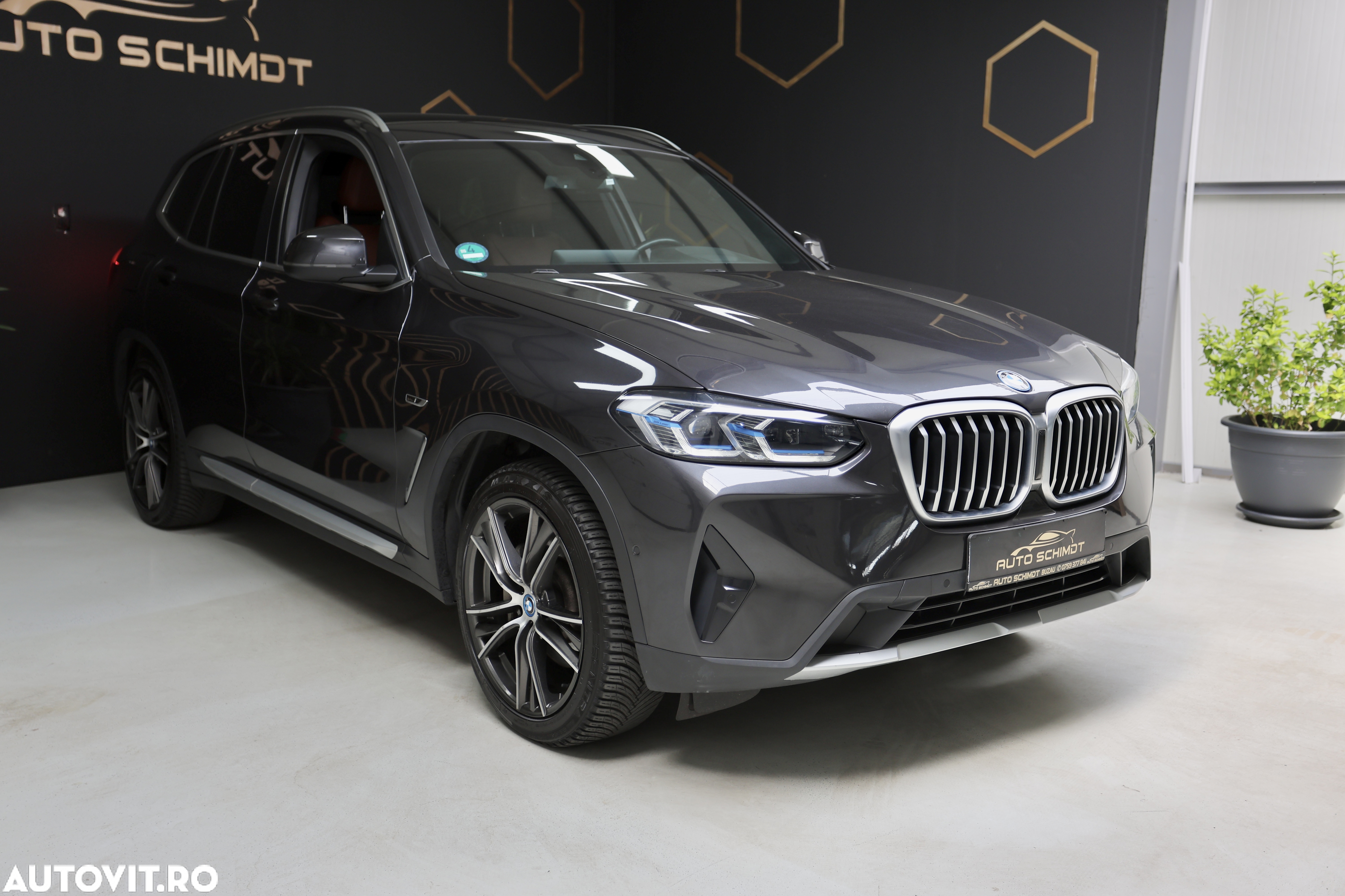 BMW X3 xDrive30e Aut. Luxury Line - 2