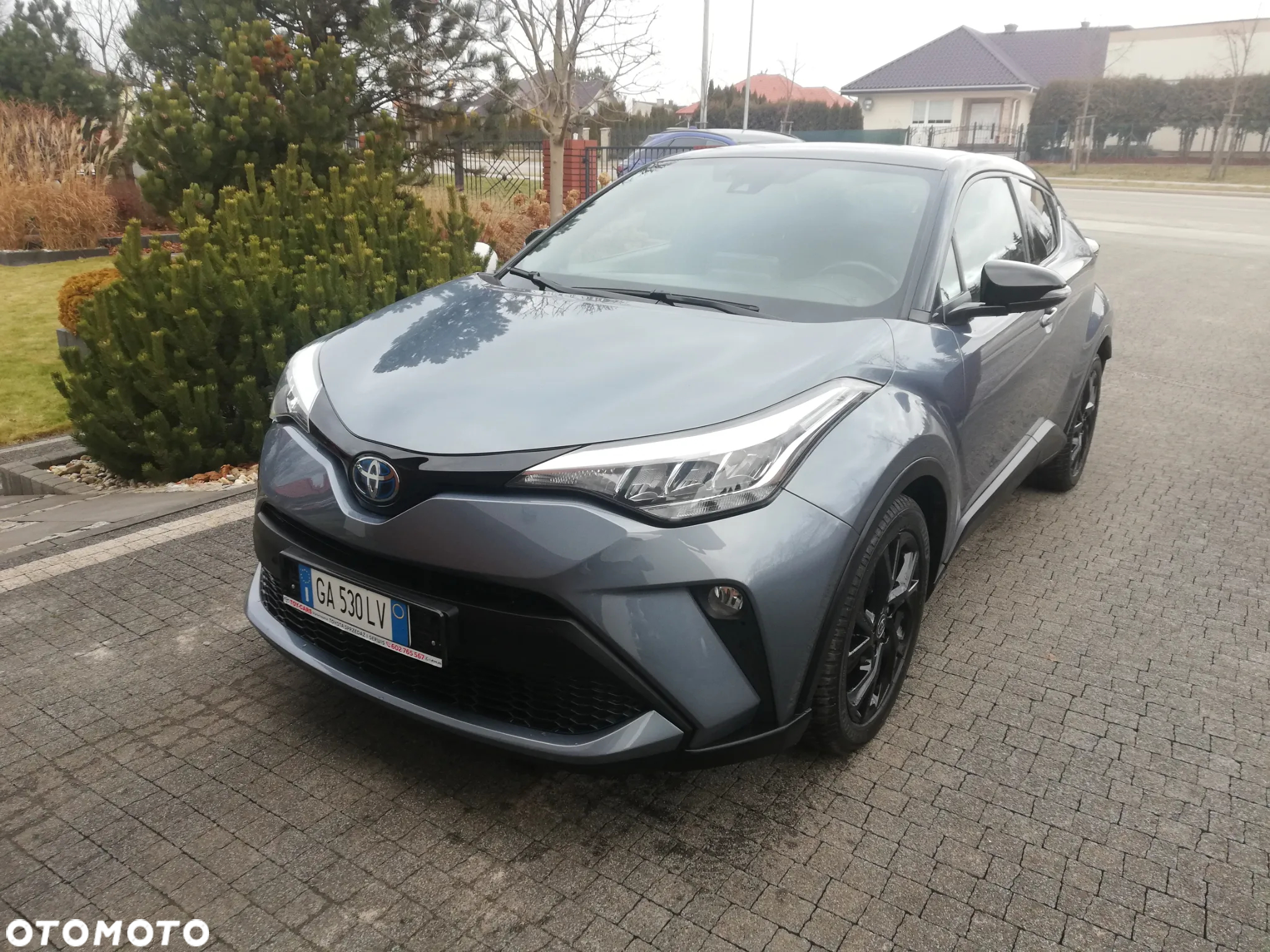 Toyota C-HR - 5