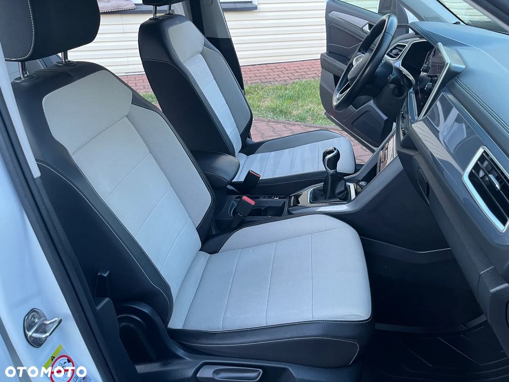 Volkswagen T-Roc 1.5 TSI Style - 22