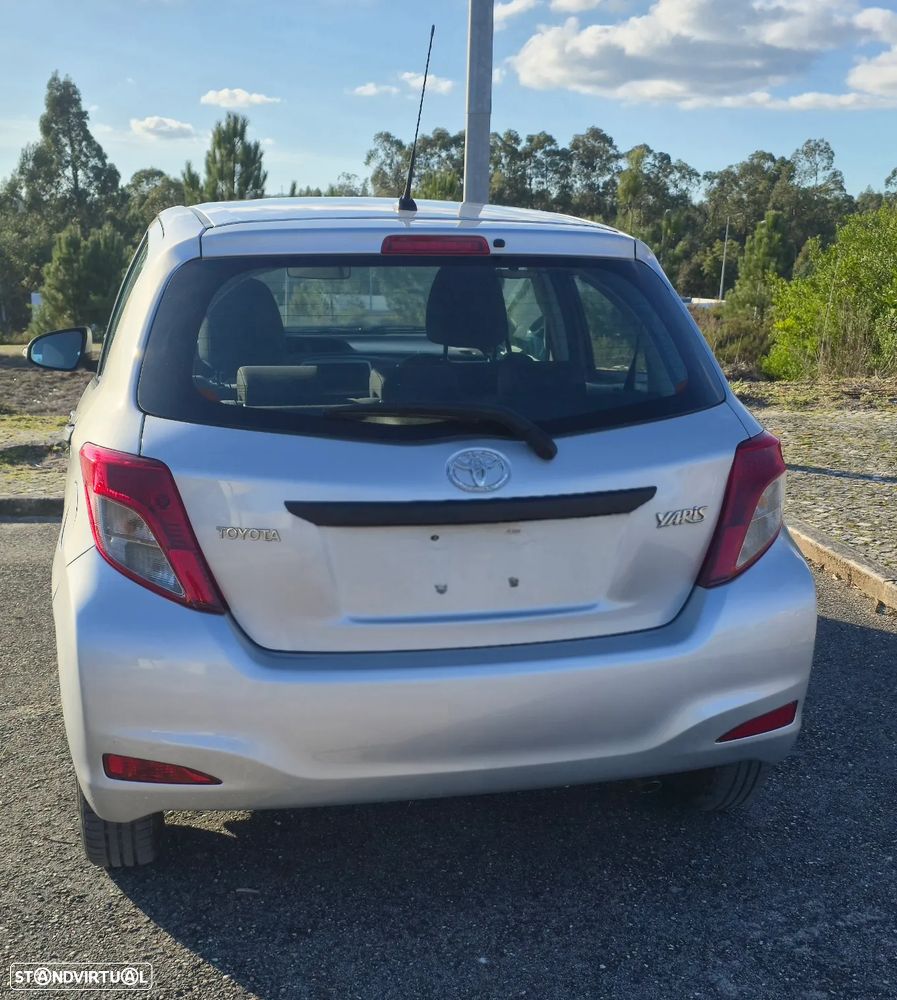 Toyota Yaris 1.4 D-4D ACtive+AC - 2