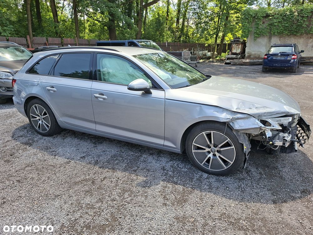 Audi A4 Avant - 8