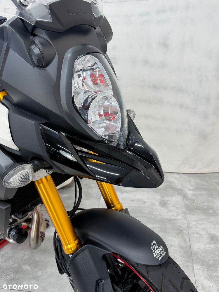 Suzuki V-STROM - 9