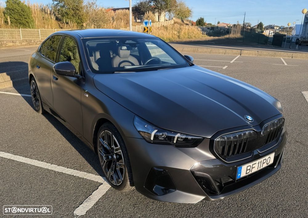 BMW 520 d Pack Desportivo M Pro - 8