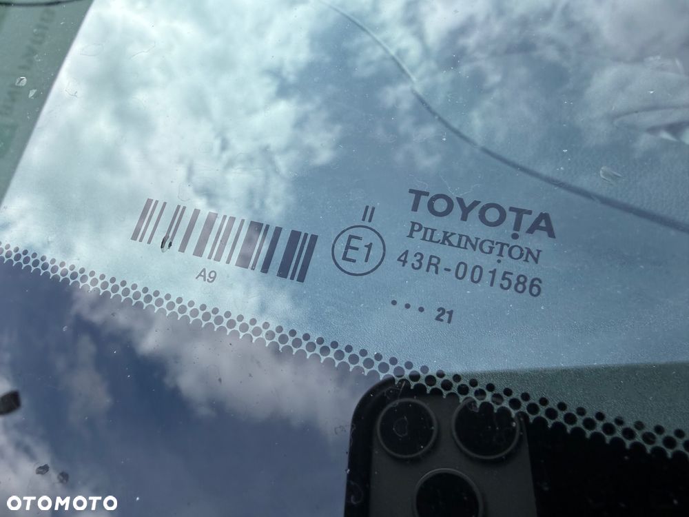 Toyota Yaris Hybrid 1.5 Comfort - 23