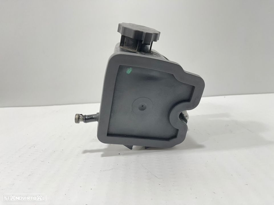 Bomba Direção Mercedes CDI Sprinter Vito  Classe C , E  A0024667601 - 4
