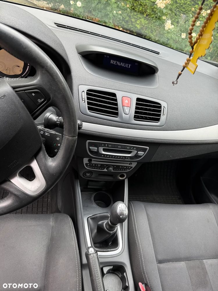 Renault Megane - 5