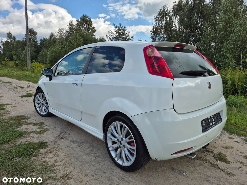 Fiat Grande Punto 1.4 T-Jet 16V Racing - 21