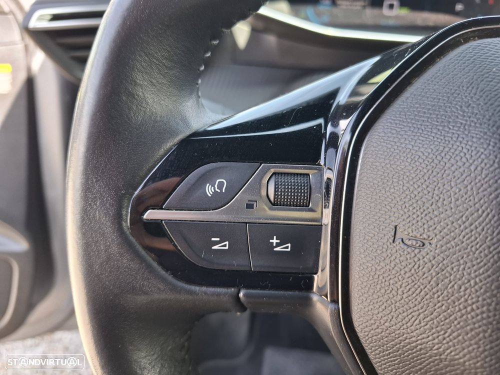 Peugeot e-208 50 kWh Allure Pack - 27
