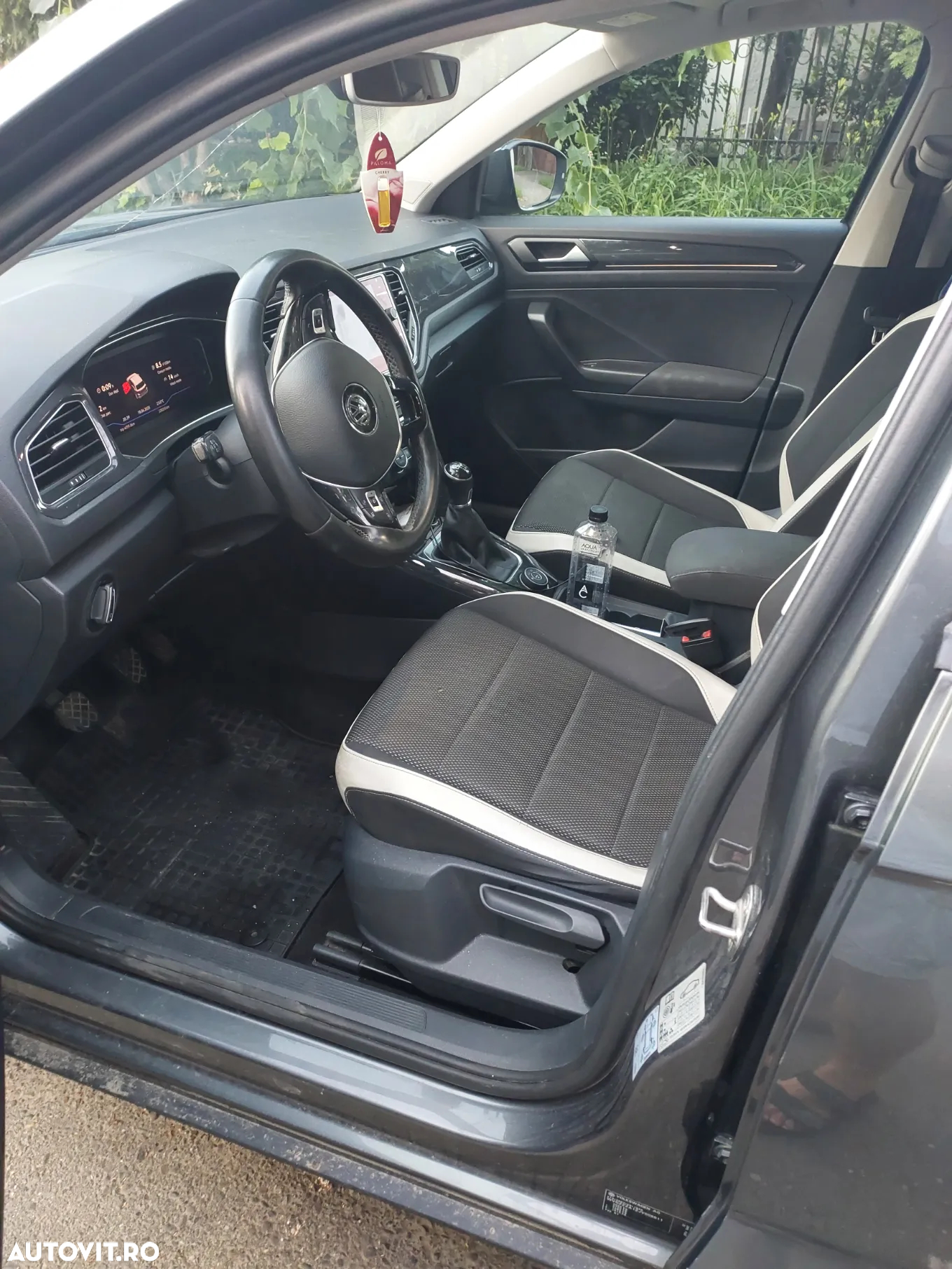 Volkswagen T-ROC 2.0 TDI 4Mot Design - 4