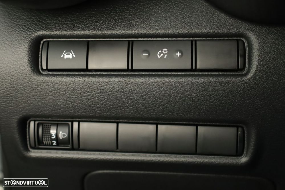 Nissan Juke 1.6 Hybrid N-Design Black - 18