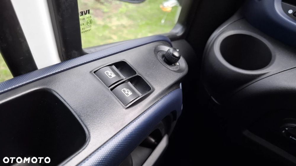 Iveco DAILY 35S16 - 25