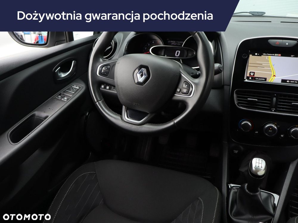 Renault Clio - 9