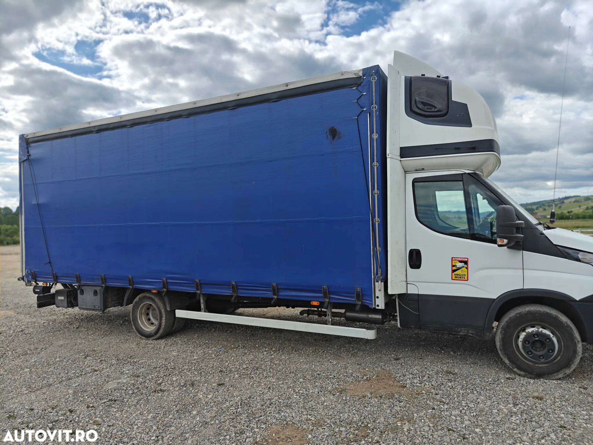 Iveco 70C18 - 9