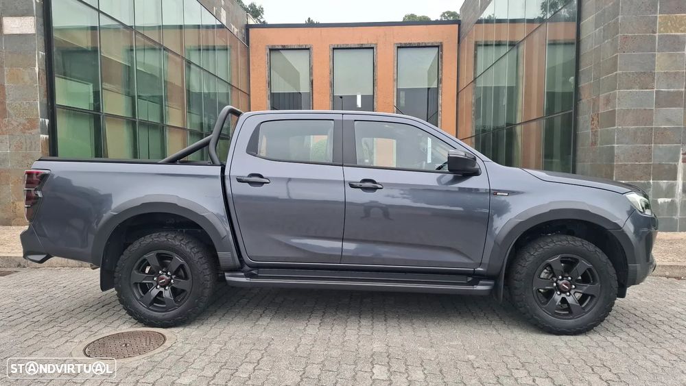 Isuzu D-MAX  4WD CAB DUPLA LSE - 2
