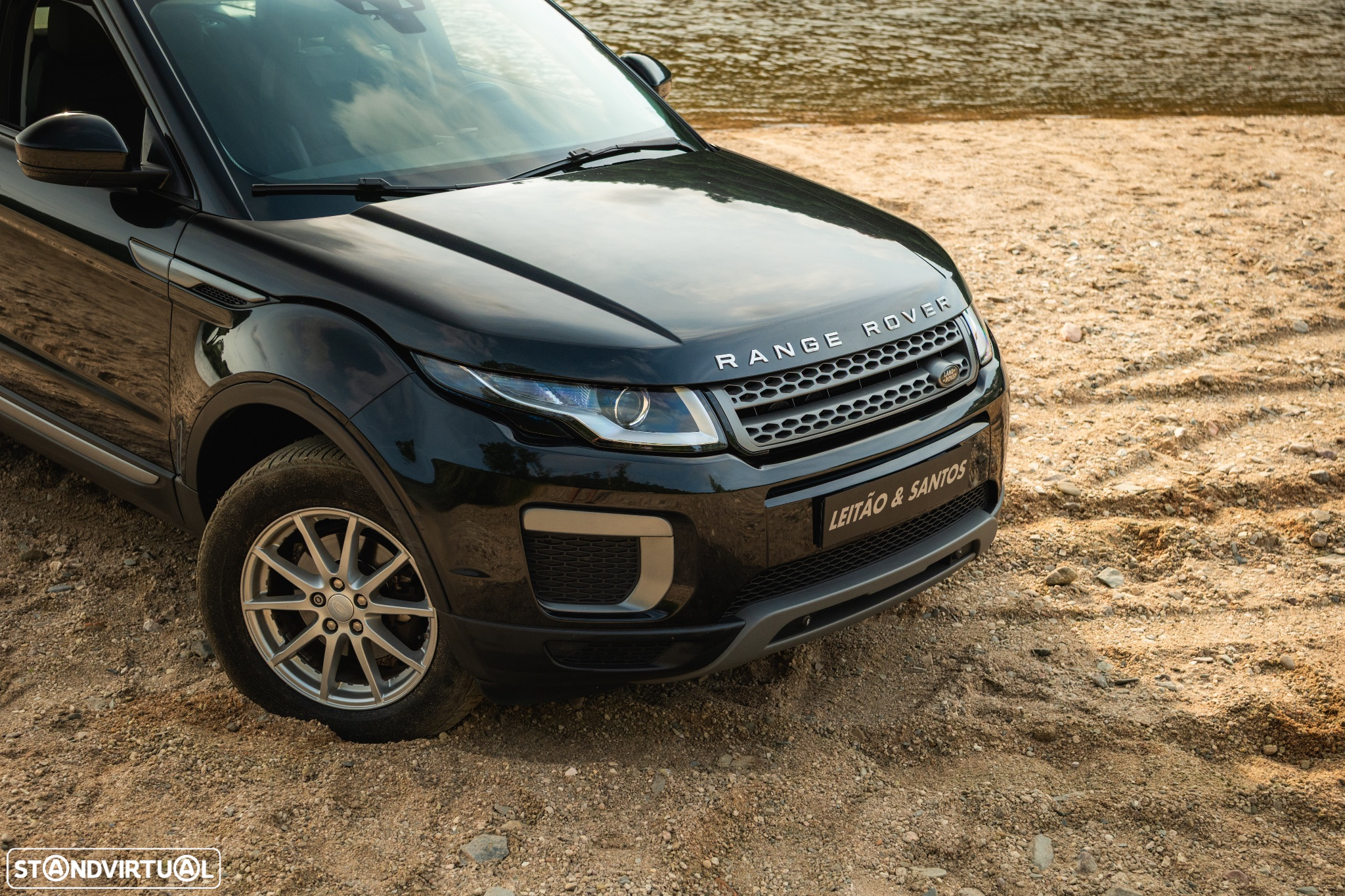 Land Rover Range Rover Evoque 2.0 D150 R-Dynamic - 45