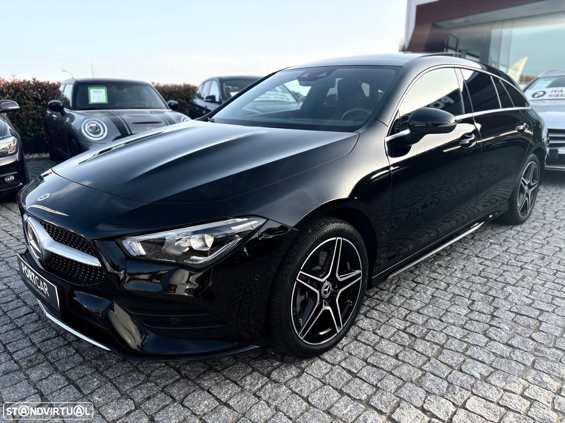 Mercedes-Benz CLA 250 e Shooting Brake AMG Line - 3