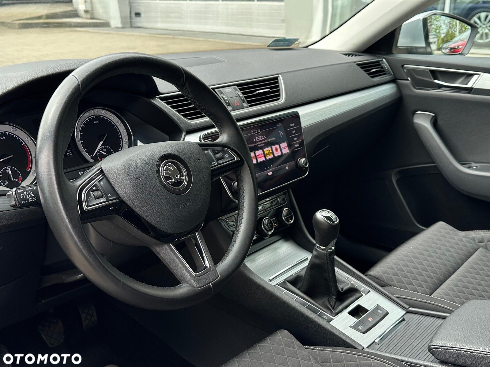 Skoda Superb 1.5 TSI ACT Ambition - 9