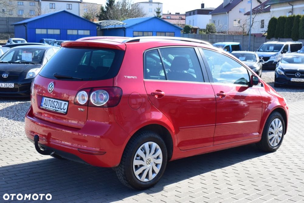 Volkswagen Golf Plus - 9
