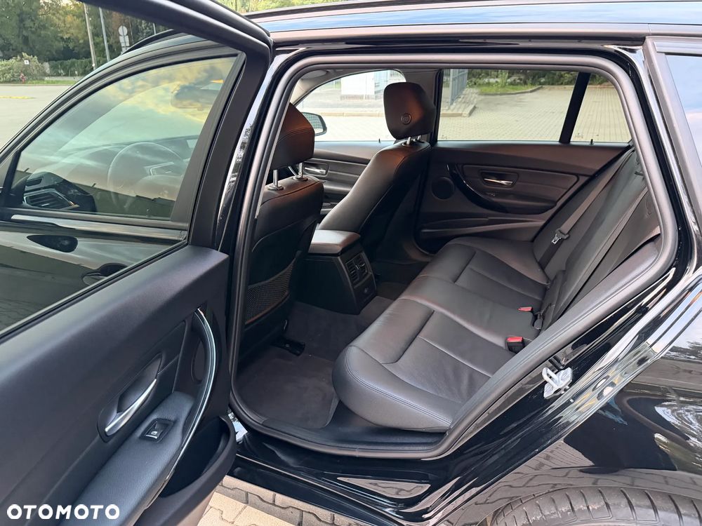 BMW Seria 3 320d Advantage - 21