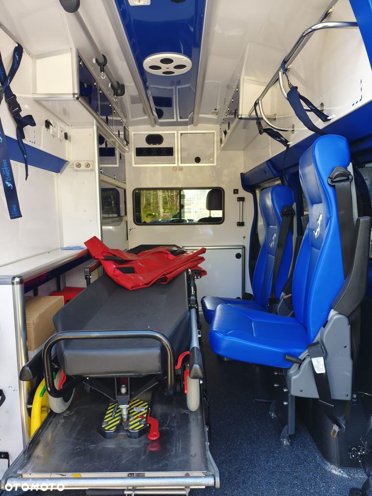 Renault Trafic - 8