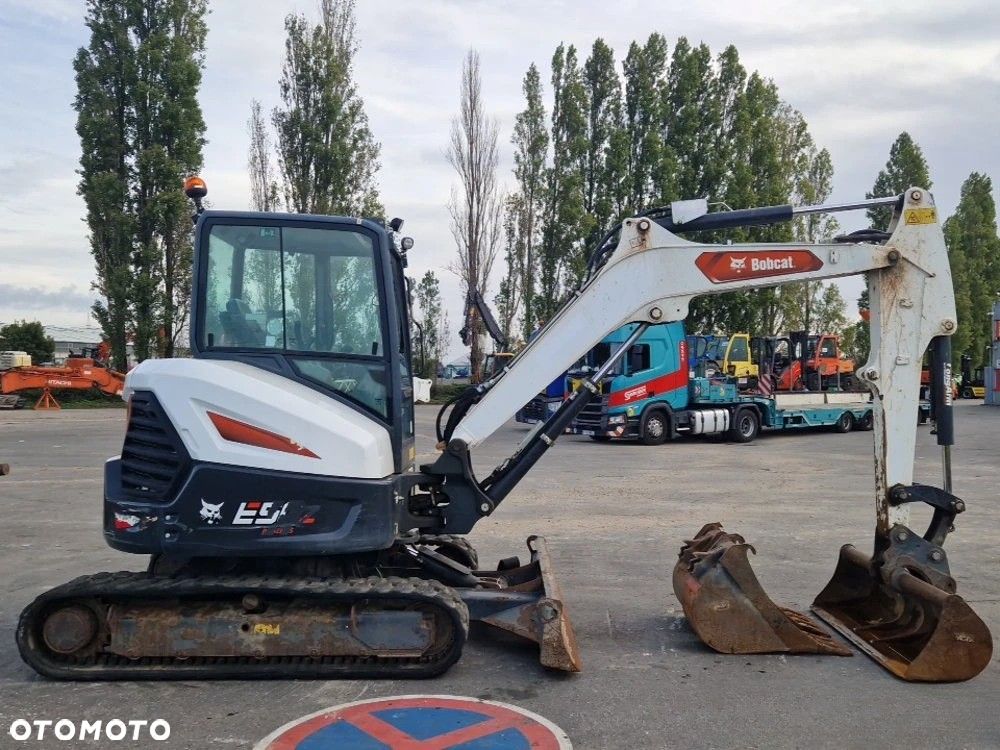 Bobcat E50Z - 5