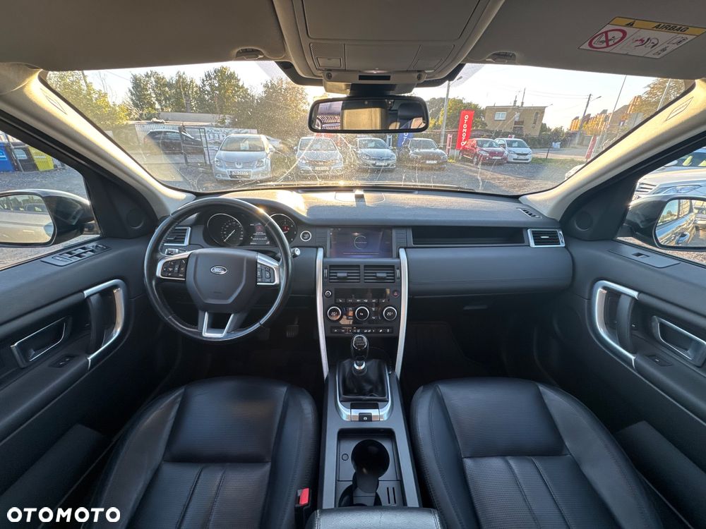Land Rover Discovery Sport 2.0 TD4 HSE Luxury - 29
