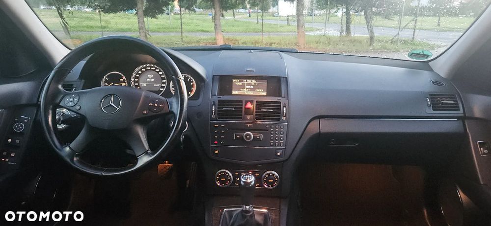 Mercedes-Benz Klasa C 200 Kompressor Elegance - 30