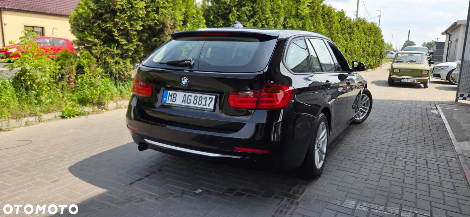 BMW Seria 3 320d DPF Touring Blue Performance Edition Exclusive - 13