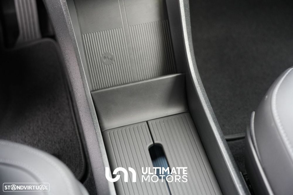 Volvo EX30 69 kWh Single Motor Extended Range Plus - 22