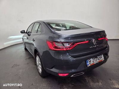 Renault Megane - 2