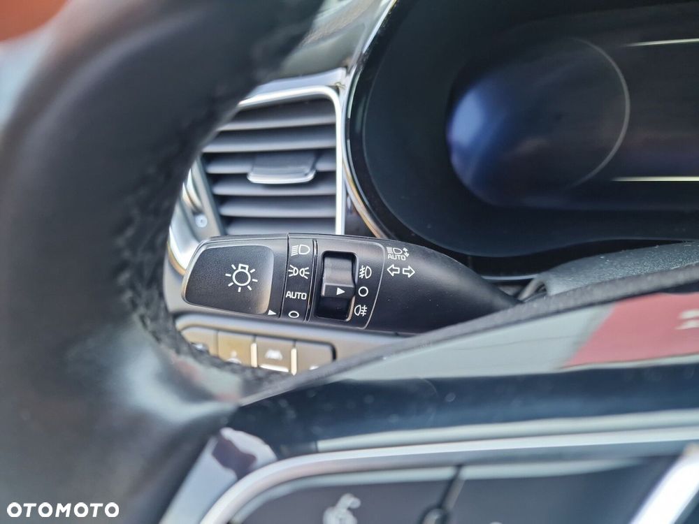 Kia XCeed 1.5 T-GDI Business Line DCT - 22