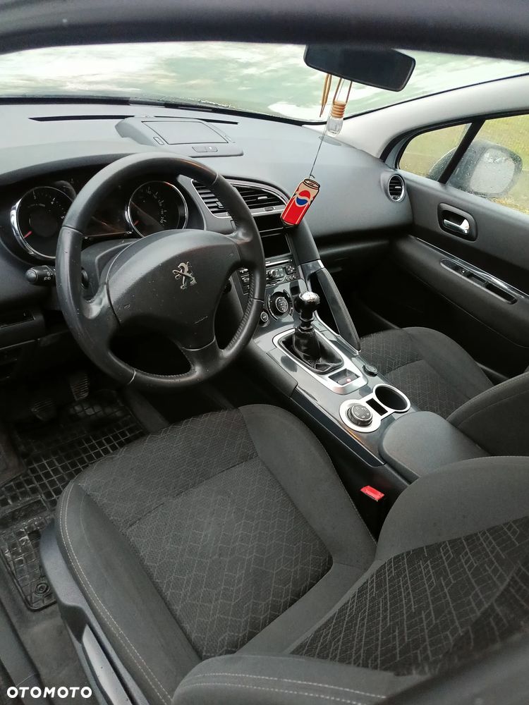 Peugeot 3008 HDi FAP 115 Style - 19
