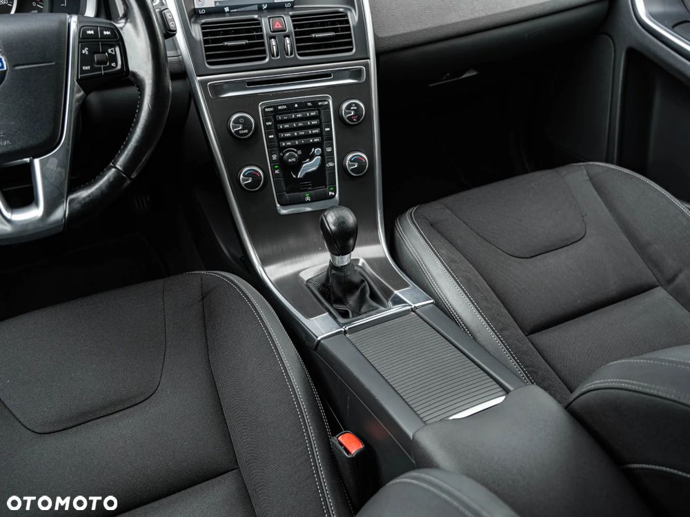Volvo XC 60 D3 Edition Pro - 21
