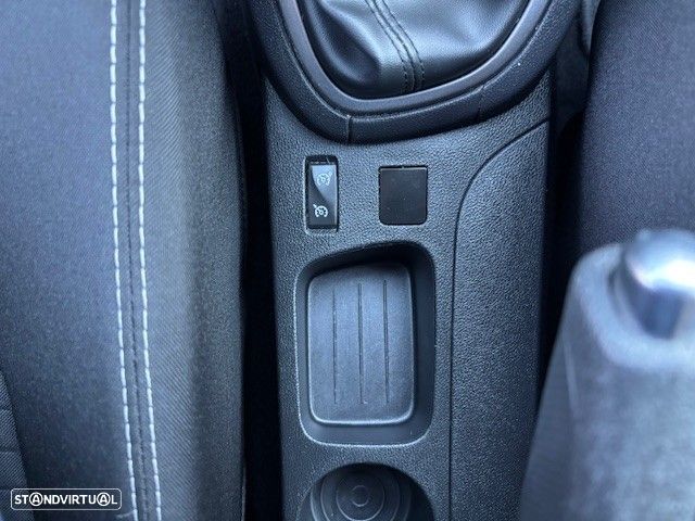 Renault Clio 0.9 TCe Limited - 9