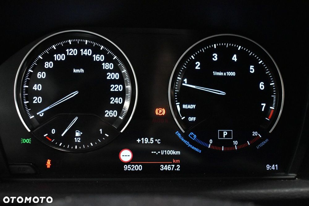 BMW X1 sDrive18i Sport Line - 16