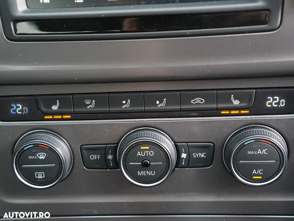 Volkswagen Golf 1.6 TDI BlueMotion Technology Trendline - 26