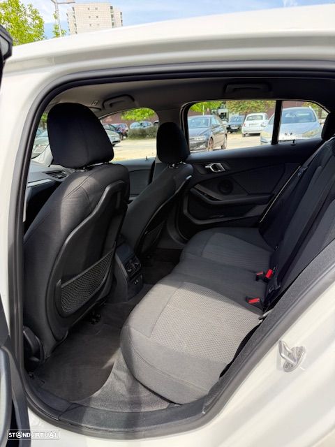 BMW 116 i Aut. - 6