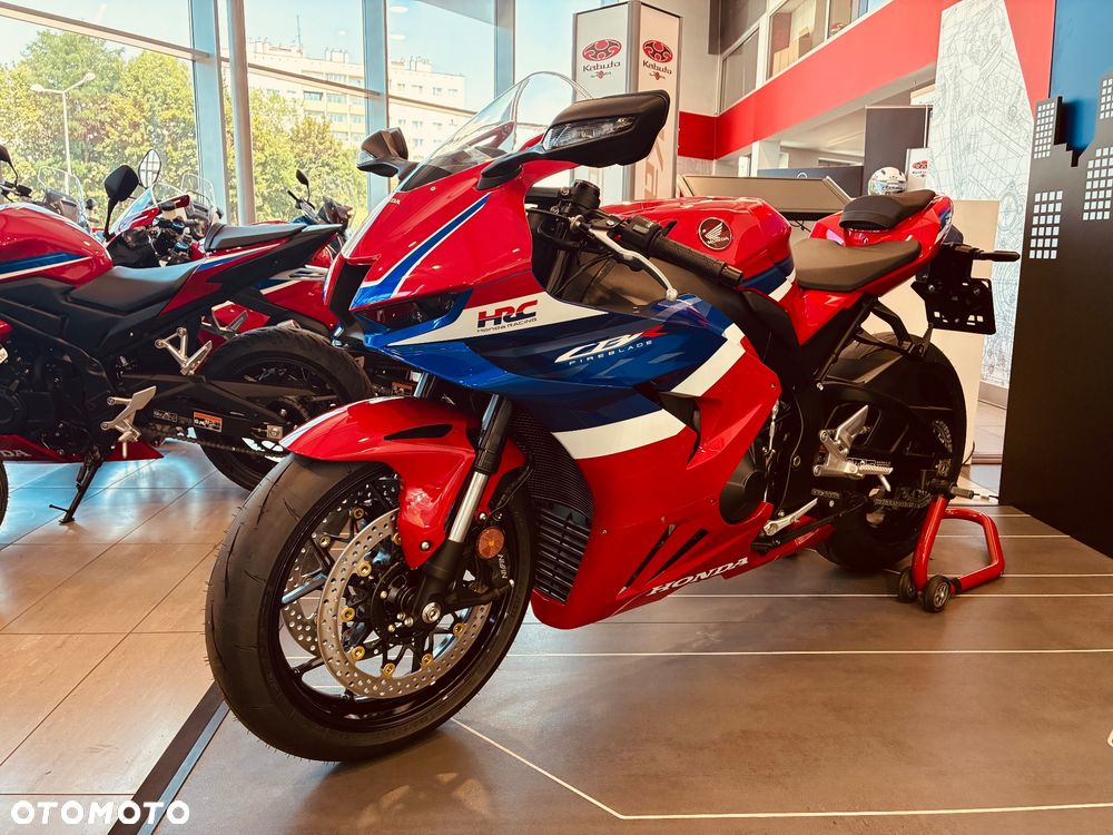 Honda CBR - 3