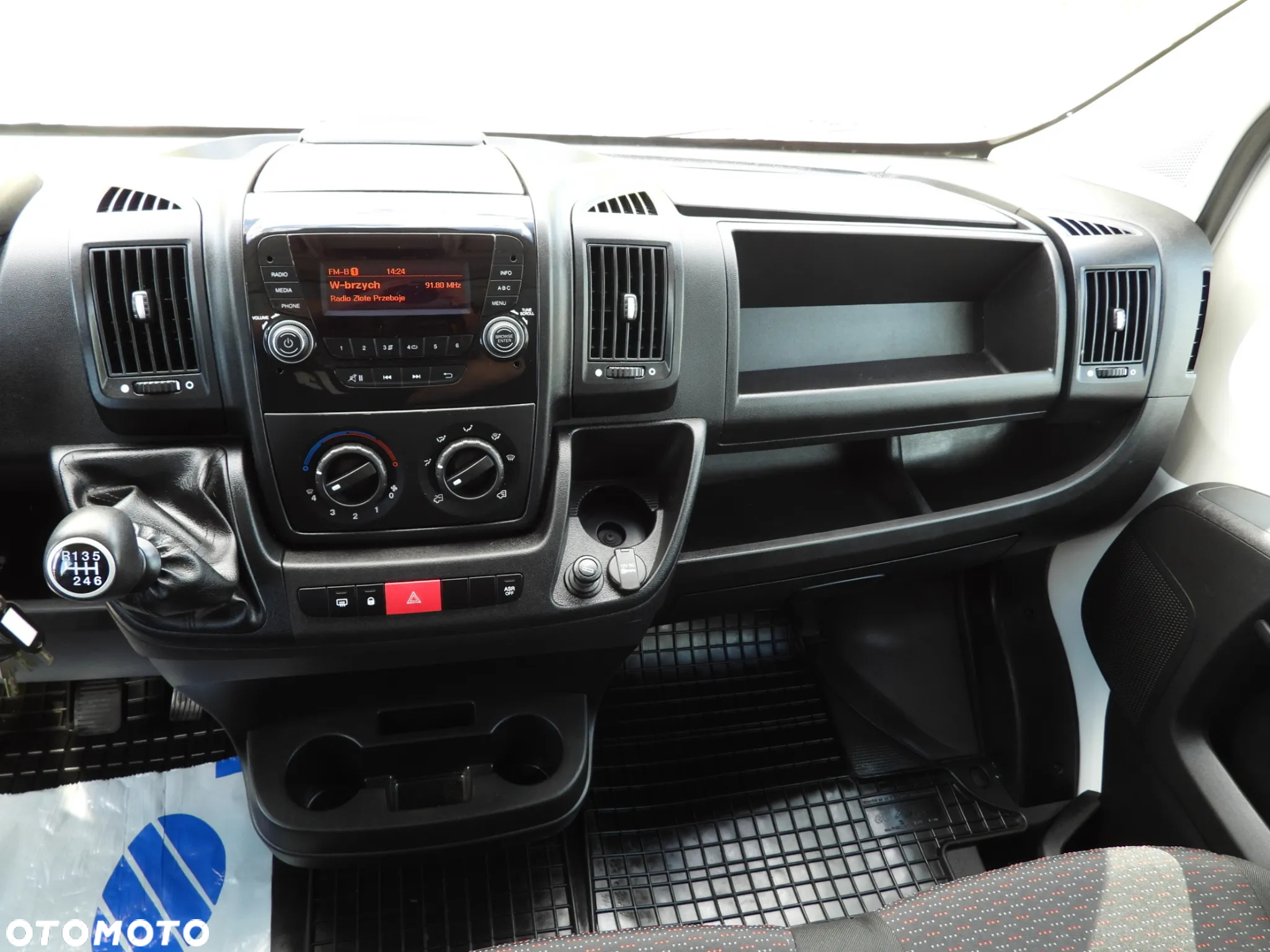 Citroën JUMPER FURGON BRYGADÓWKA 7 MIEJSC TEMPOMAT 120KM [ R17054 ] - 33