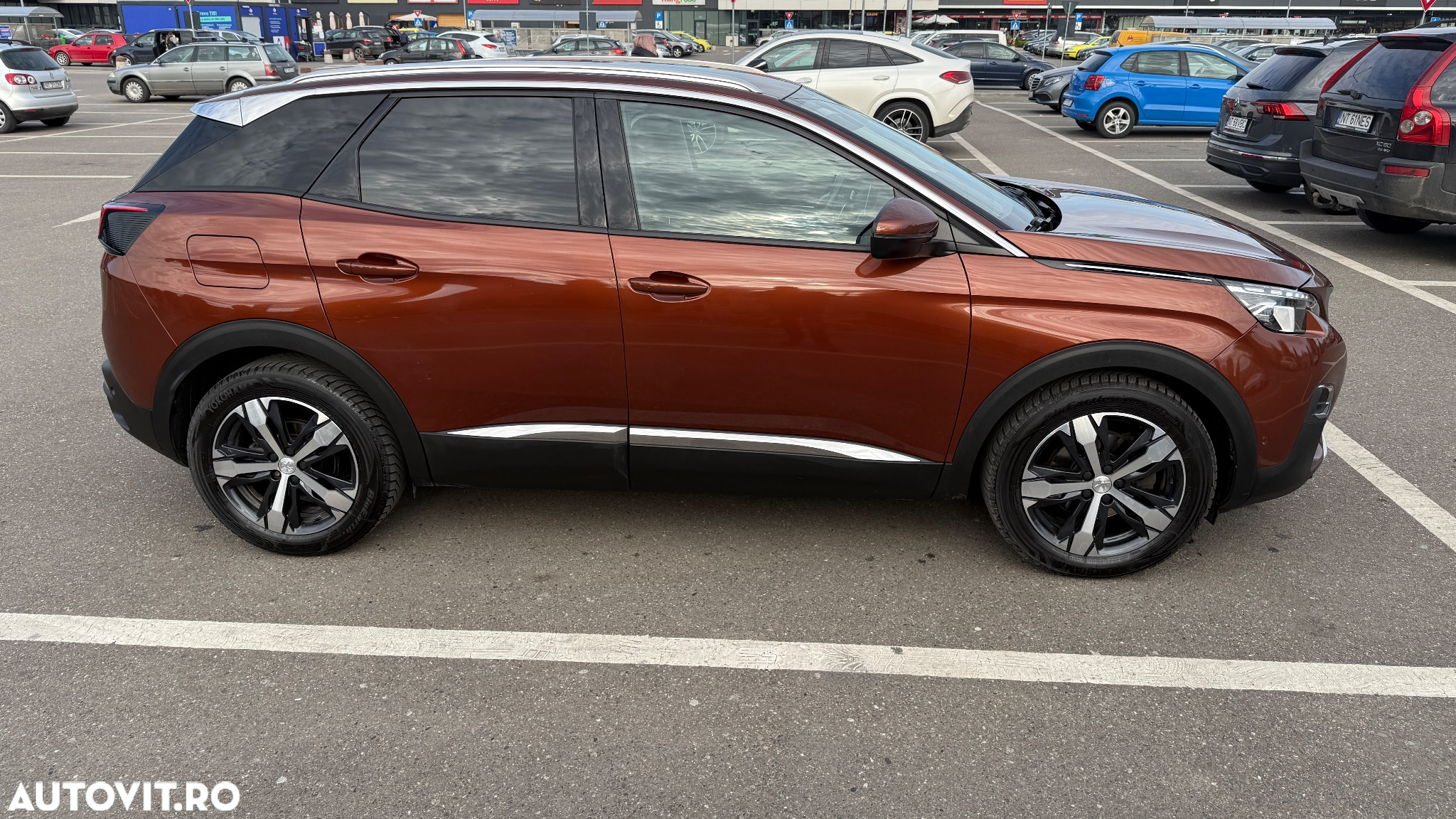 Peugeot 3008 1.6 BlueHDI S&S EAT6 GT-Line - 4