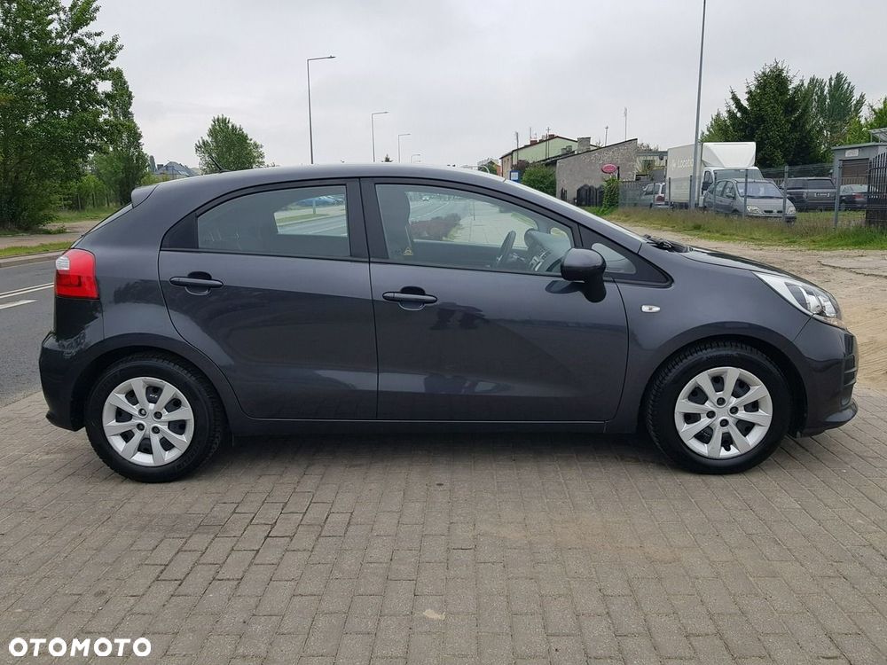 Kia Rio 1.2 Edition 7 - 4