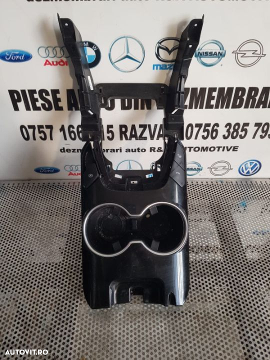 Suport Pahare Ornament Consola Centrala Ford Mondeo Mk5 Dezmembrez Mondeo Mk5 Hybrid - 3
